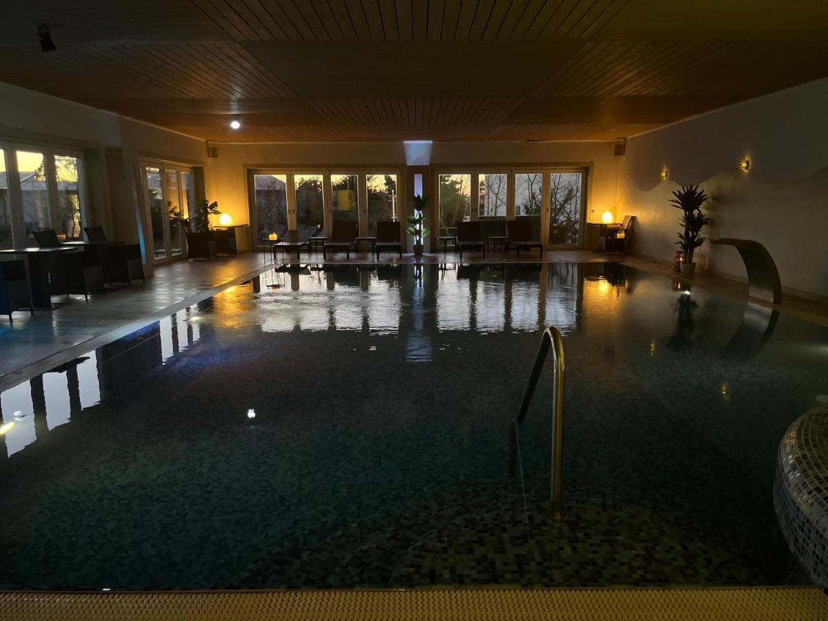 Froejel Resort & Spa Екстер'єр фото